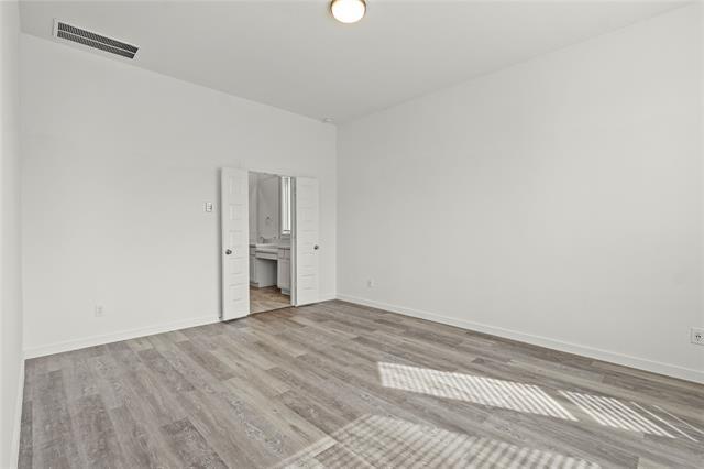 Building Photo - 1805 Lockhart Dr