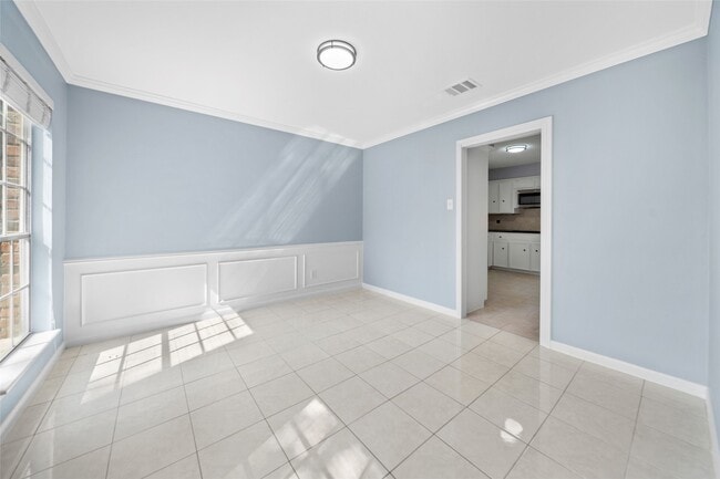 Building Photo - 5314 Lodge Creek Dr