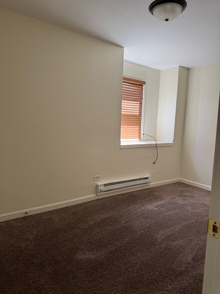 Building Photo - 171 N West Ave