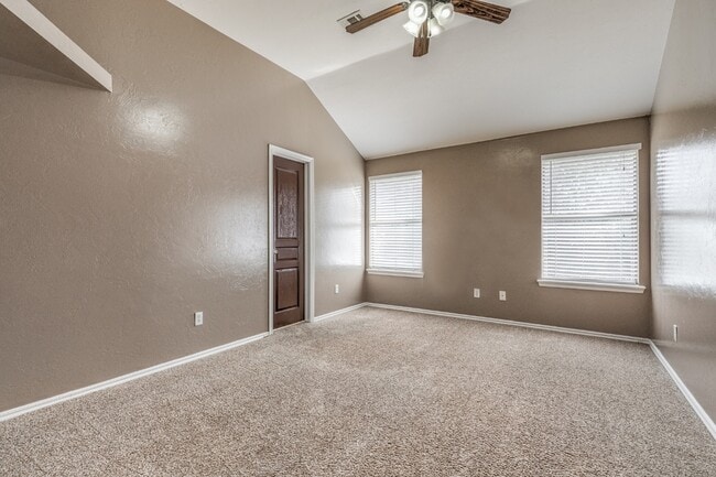 Building Photo - 5120 NW 163rd St