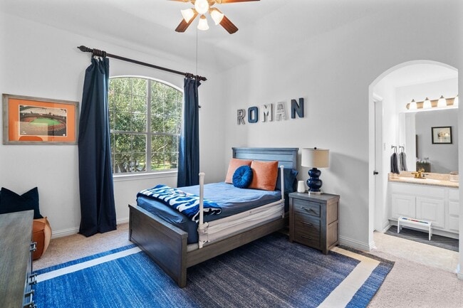 Building Photo - 19214 Noah Arbor Ln