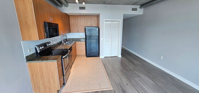Building Photo - DOWNTOWN SAN DIEGO East Village - Smart Co...