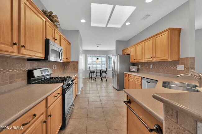 Building Photo - 17156 W Lachlan Ct