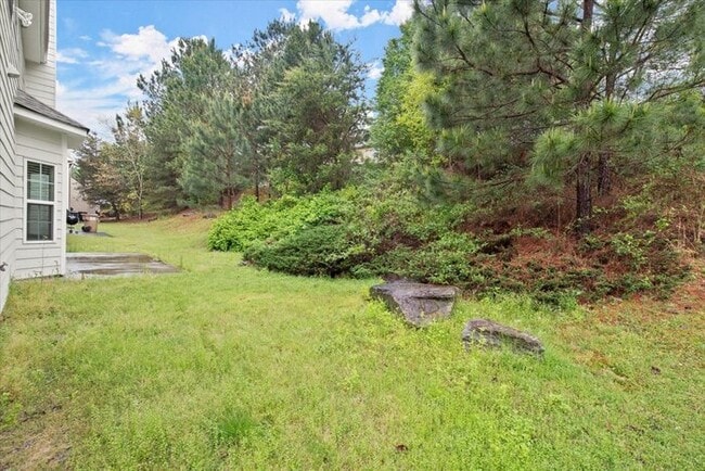Building Photo - 5 Bedroom in Buford. Great School