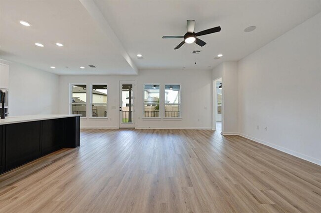 Building Photo - 7712 Boyd Hvn Dr