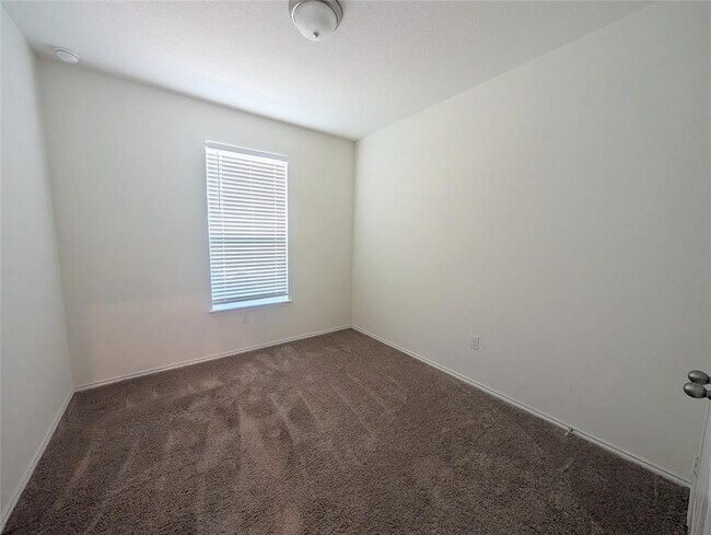 Building Photo - 6416 Conestoga Wagon Way