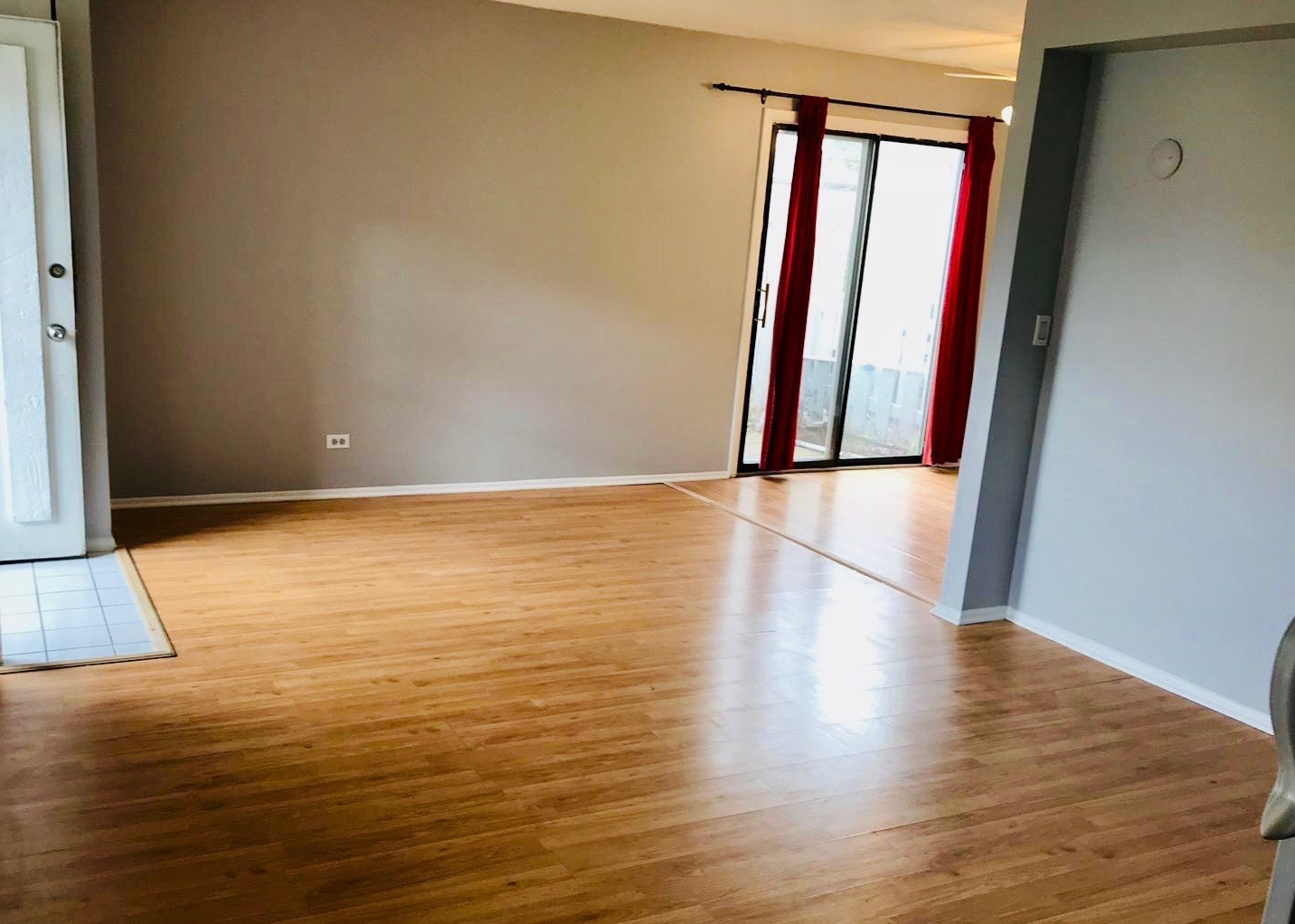 Living Area - 1661 Cornell Dr