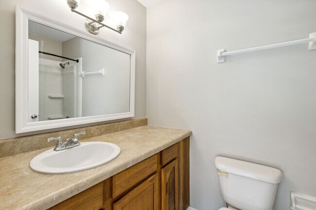 Building Photo - Mariners Walk - Easy walk to the beach