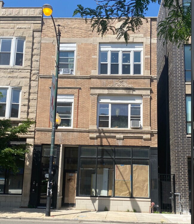 Building Photo - 2953 N Milwaukee Ave