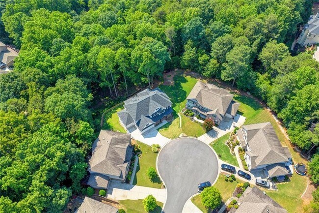 Building Photo - 9135 Fox Trail Ln