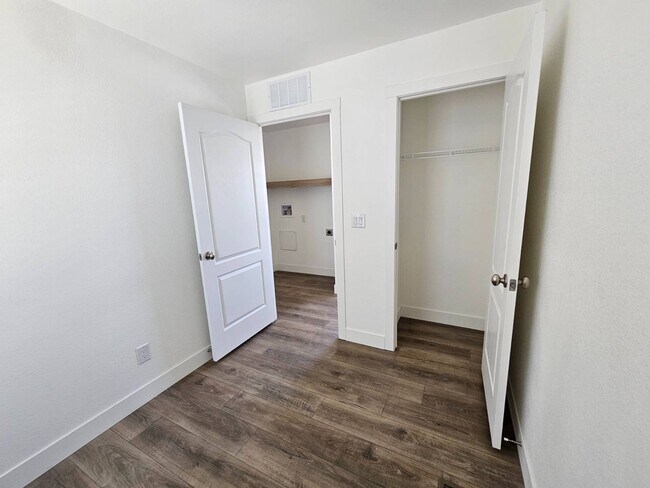 Building Photo - 1409 N French St