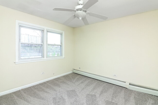 Building Photo - 6708 W 107th St