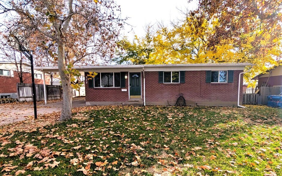 Building Photo - 317 W 930 N