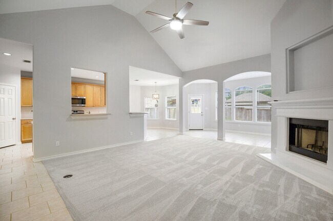 Building Photo - Spacious 3BR / 2BA Corner-Lot Home with Fenced Backyard & Garage