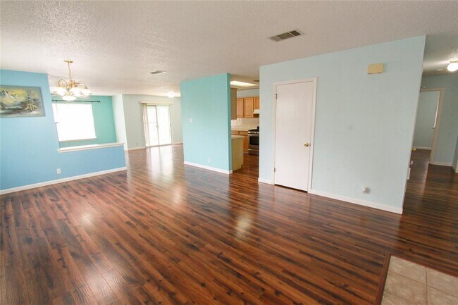 Building Photo - 9705 Dalewood Dr