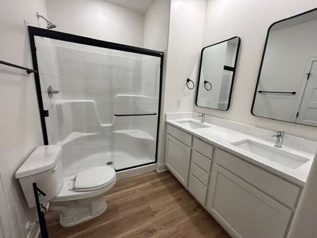 Building Photo - 5309 Rolly -