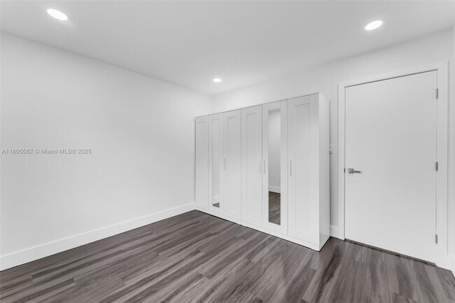 Building Photo - 12205 SW 42nd St