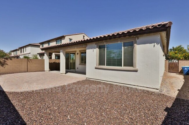 Building Photo - 20933 W Almeria Rd