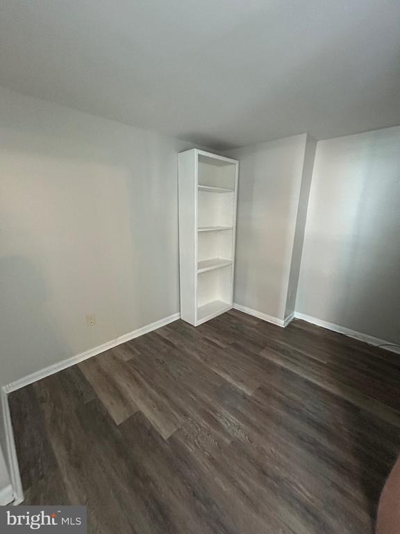 Building Photo - 521 S Wolfe St