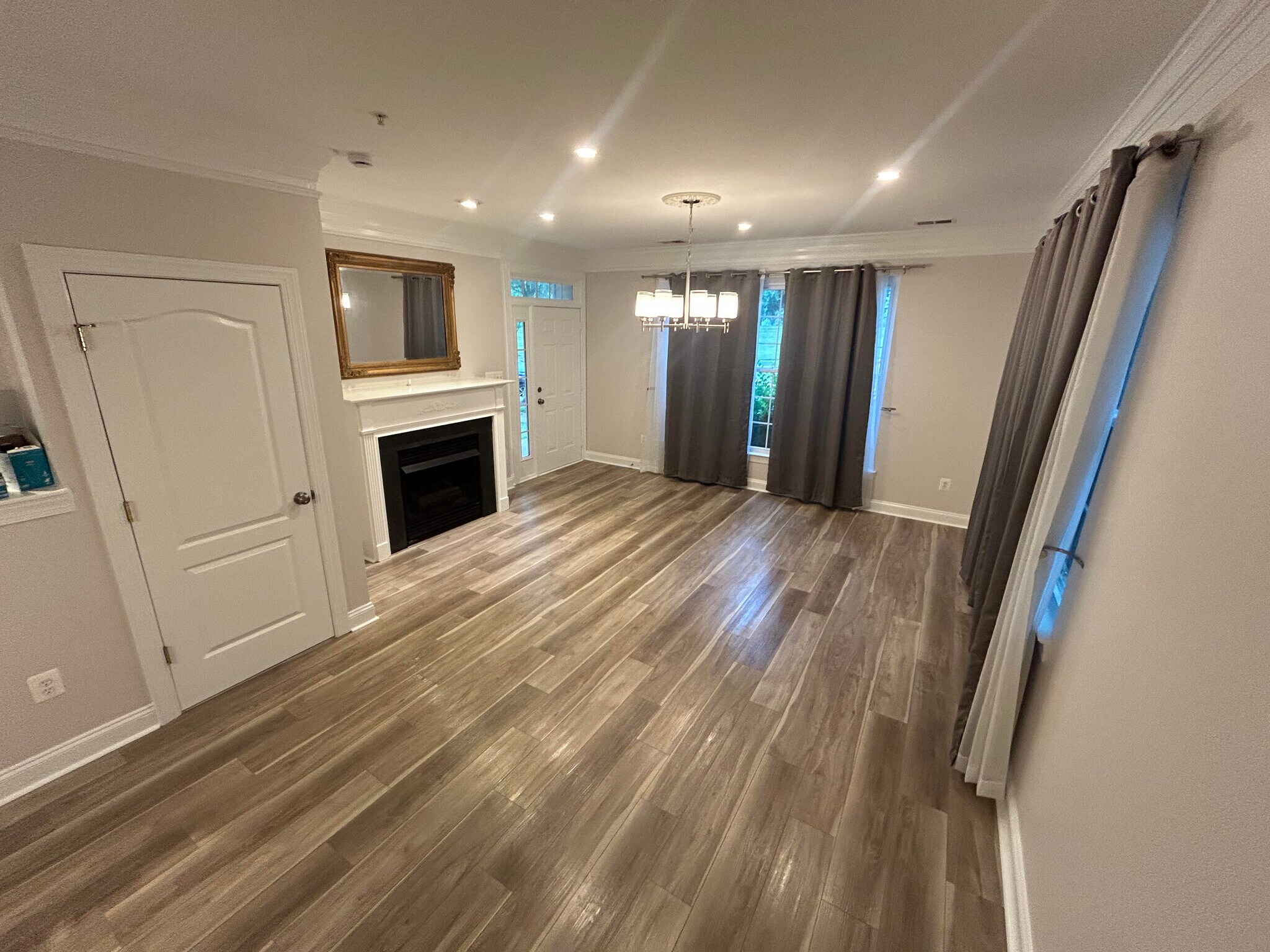Building Photo - 640 Orchard Ridge Dr