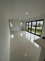 Building Photo - 1160 NW 2nd St