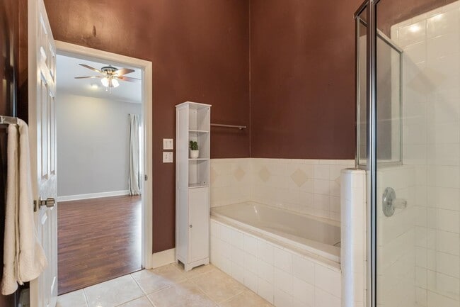 Building Photo - 4030 Forsythe Park Cir