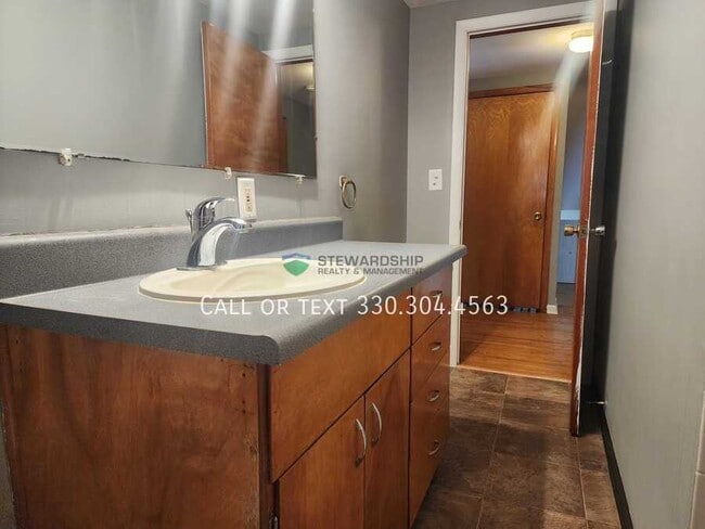 Building Photo - 1107 Field St NW