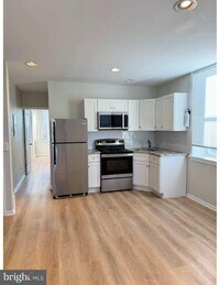 Building Photo - 1614 N 57th St