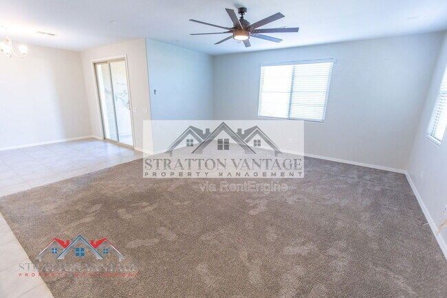 Building Photo - 22486 E Russet Rd