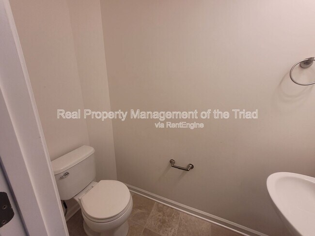 Building Photo - 5328 Farm House Trail