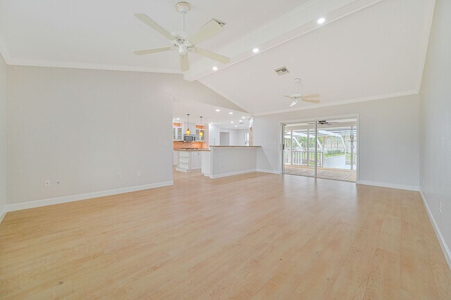 Building Photo - **Direct Gulf Access Pool Home! 4 BED/3 BA...