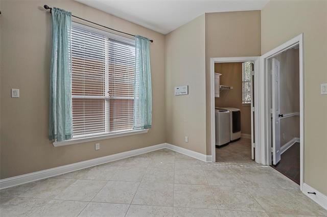 Building Photo - 3409 Continental Dr