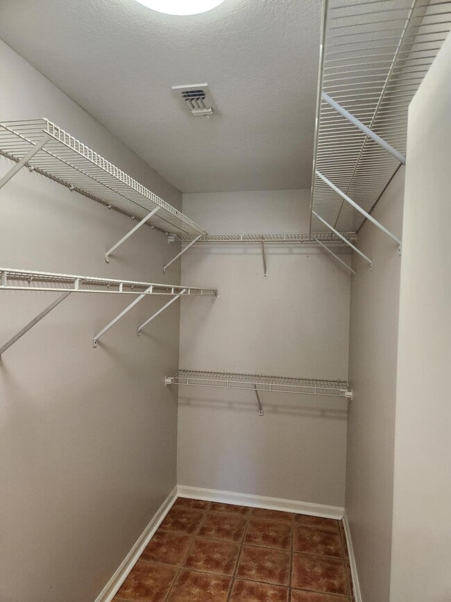 Building Photo - 52 Rue D Honfleur