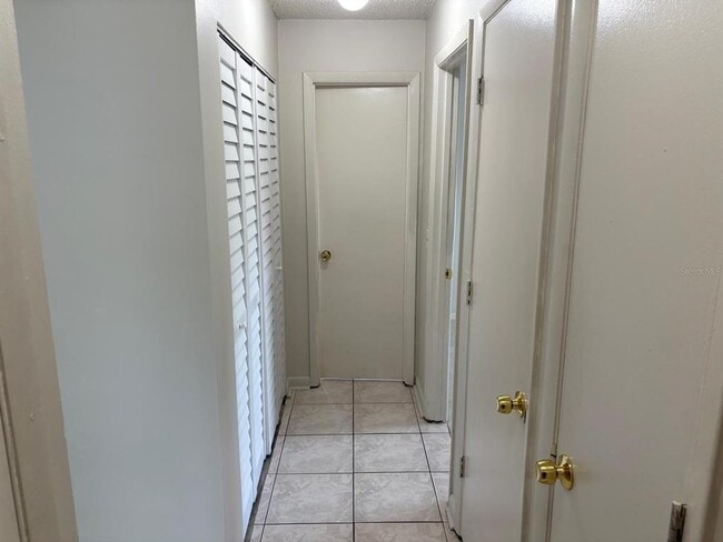 Building Photo - 12313 Eastcove Dr