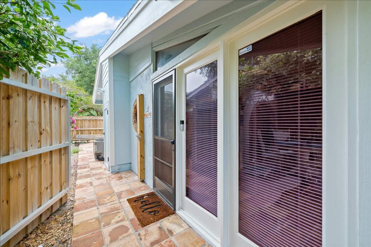 Building Photo - 408 Harrison Ave