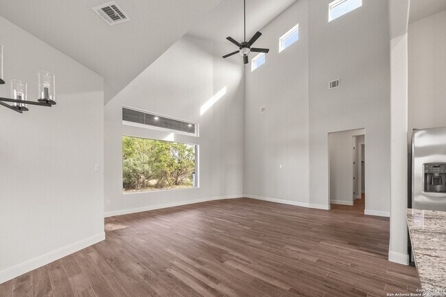 Building Photo - 118 Cap Rock Dr