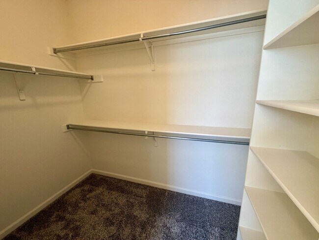 Building Photo - 3302 68th Ave Ct