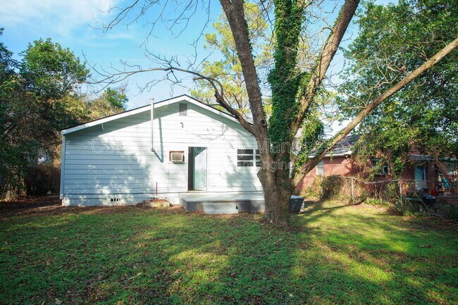 Building Photo - 3532 Morgan Dr