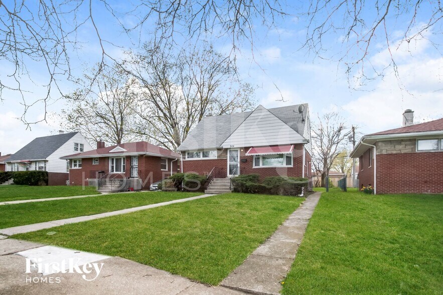 Building Photo - 326 Clyde Ave