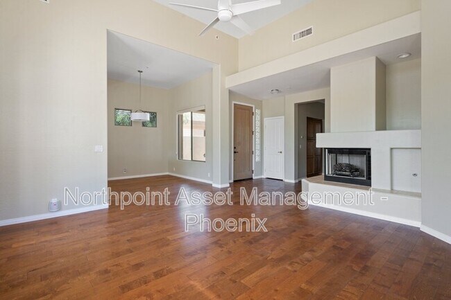 Building Photo - 7105 E Sleepy Owl Way