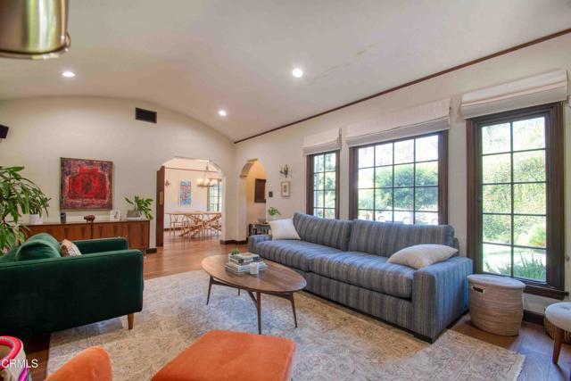 Building Photo - 1014 Stearns Dr