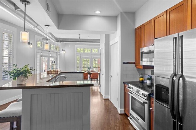 Building Photo - 1029 Piedmont Ave NE