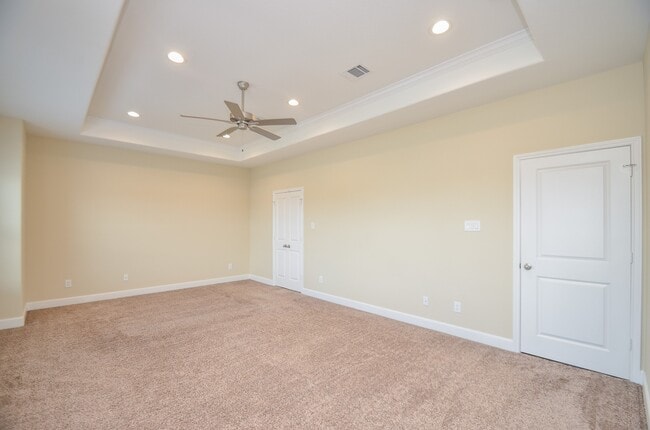 Building Photo - 5803 Conley St