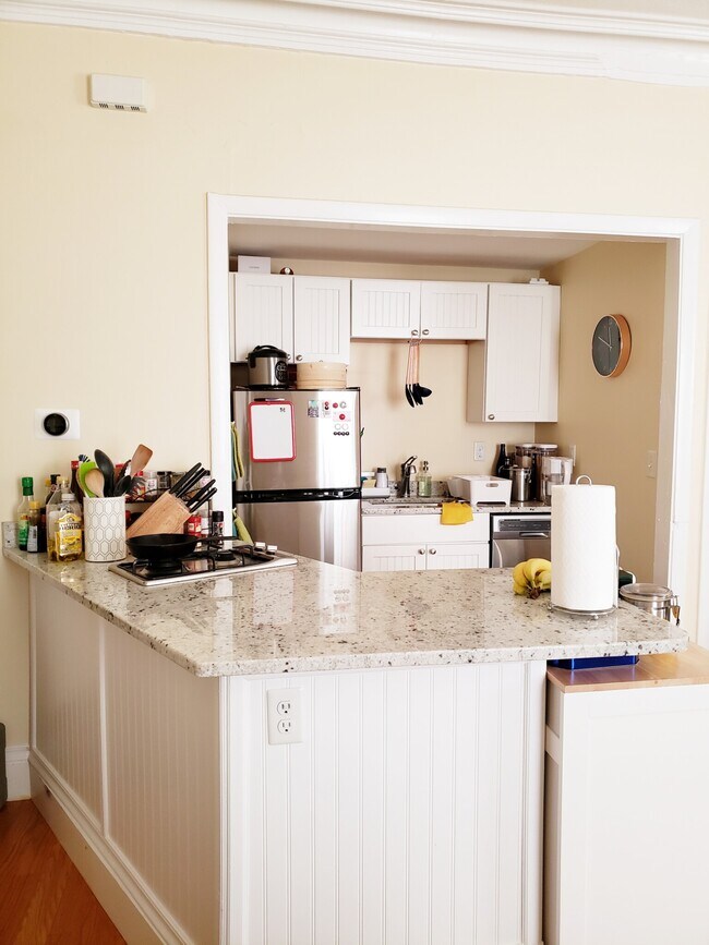 Building Photo - 65 Walden St