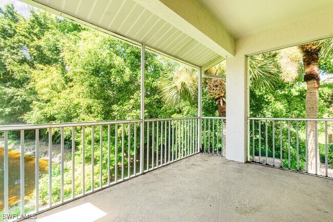 Building Photo - 9021 Las Maderas Dr