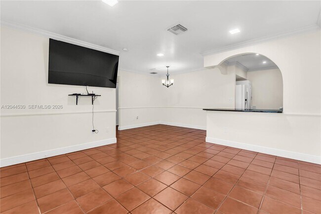 Building Photo - 15350 SW 72nd St