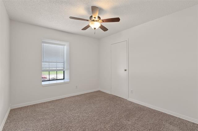 Building Photo - 3516 Glenview Dr
