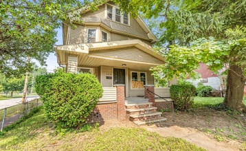 Building Photo - 448 E 114th St