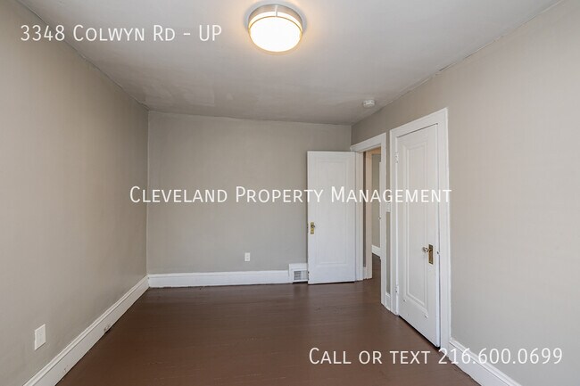 Building Photo - 3348 Colwyn Rd