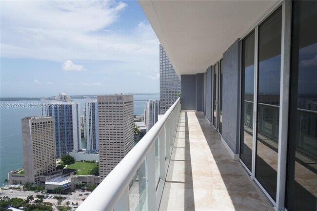 Building Photo - 50 Biscayne Blvd